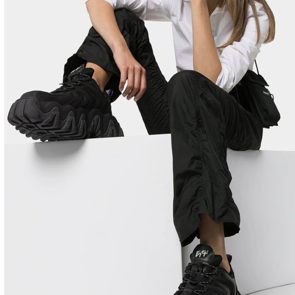 Eytys halo Black Sneakers 7.5 woman size